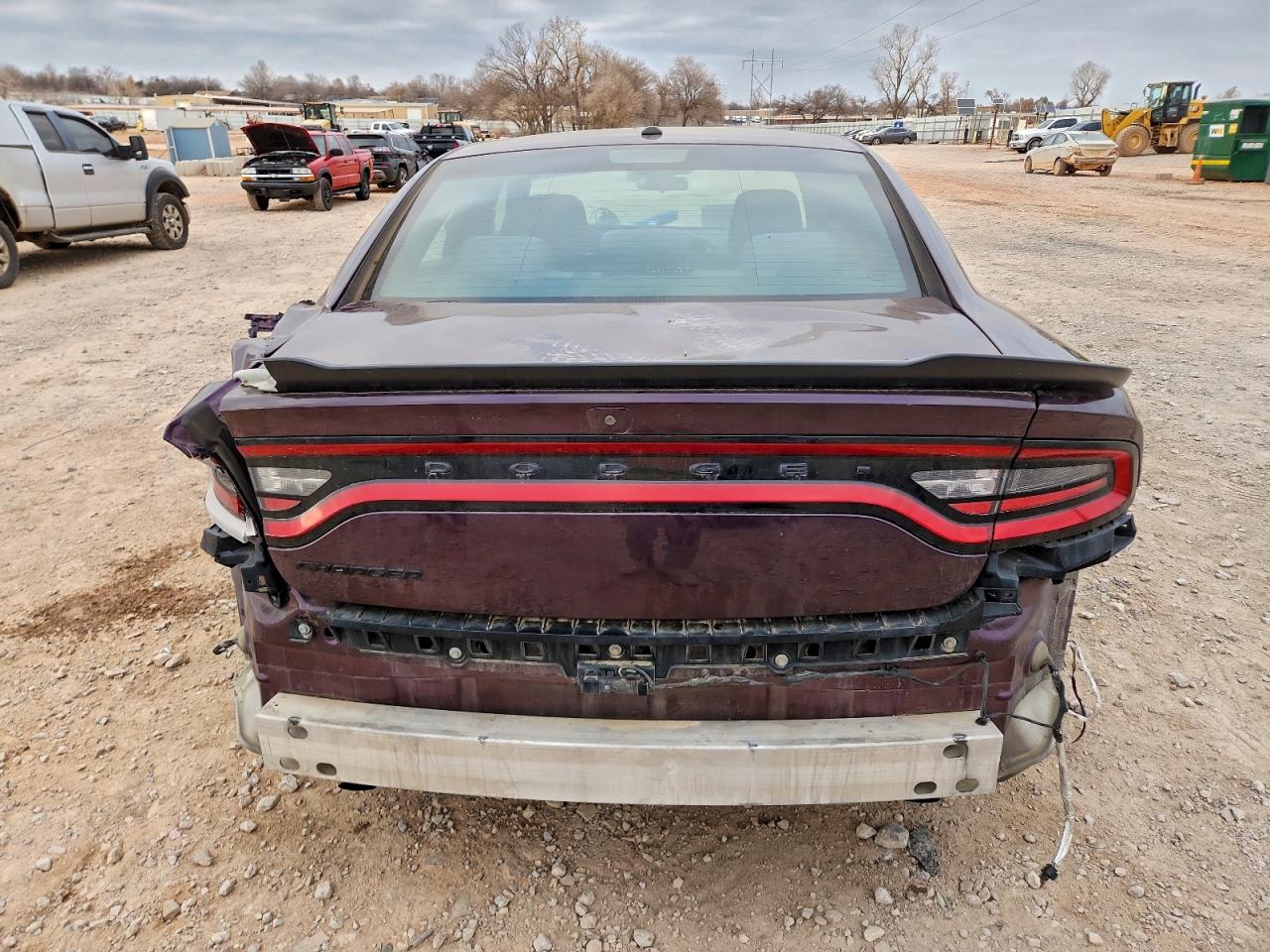 2020 DODGE CHARGER SXT photo 6