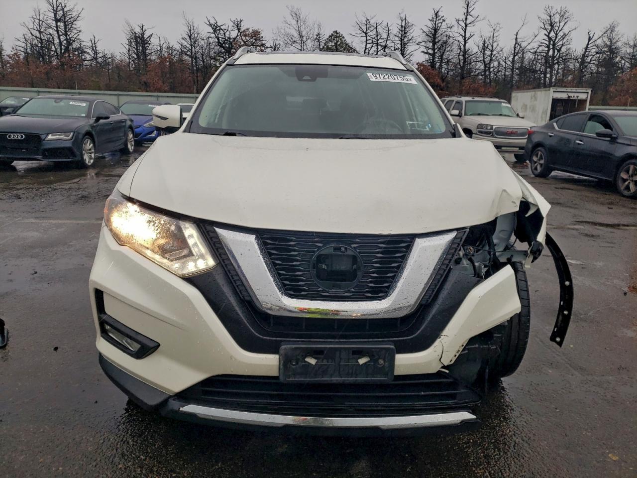 2019 NISSAN ROGUE S photo 5