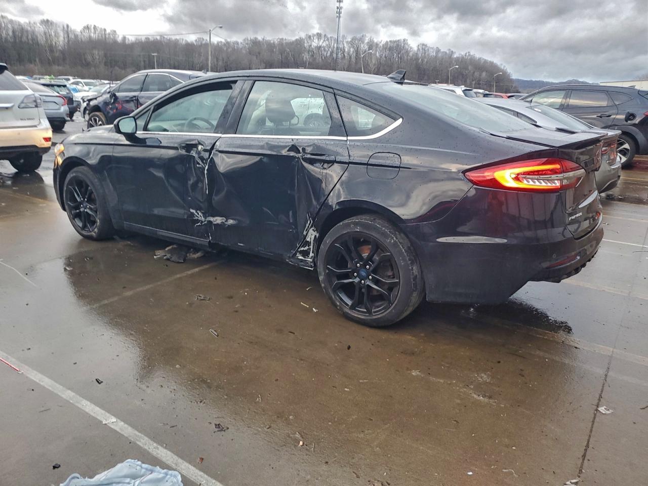 2020 FORD FUSION SE photo 4