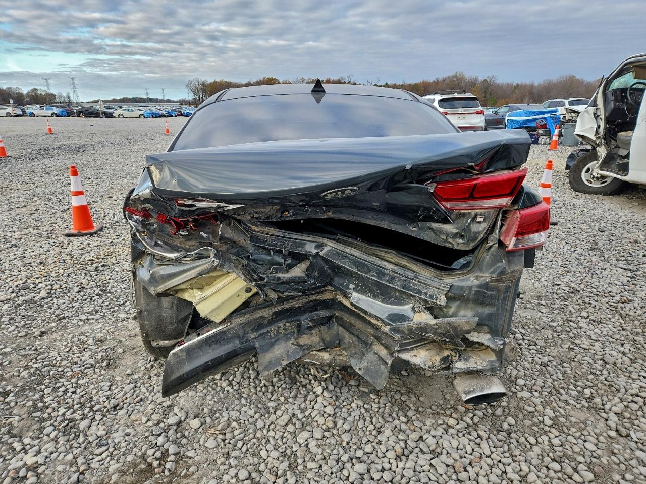 2016 KIA OPTIMA LX photo 6