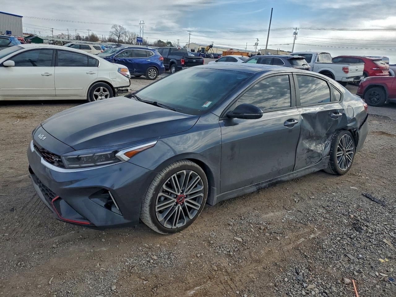 2023 KIA FORTE