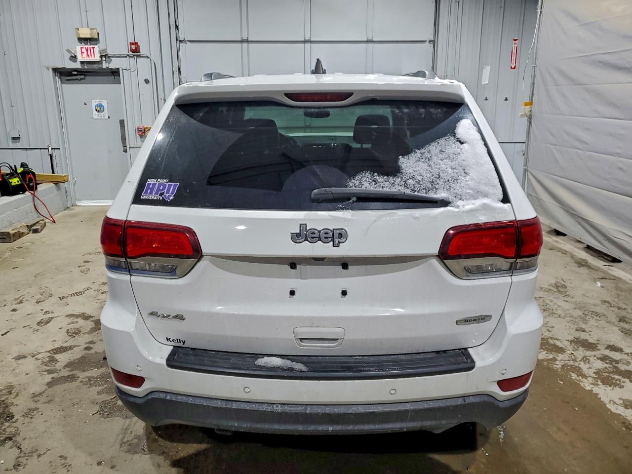 2020 JEEP GRAND CHEROKEE LAREDO photo 6