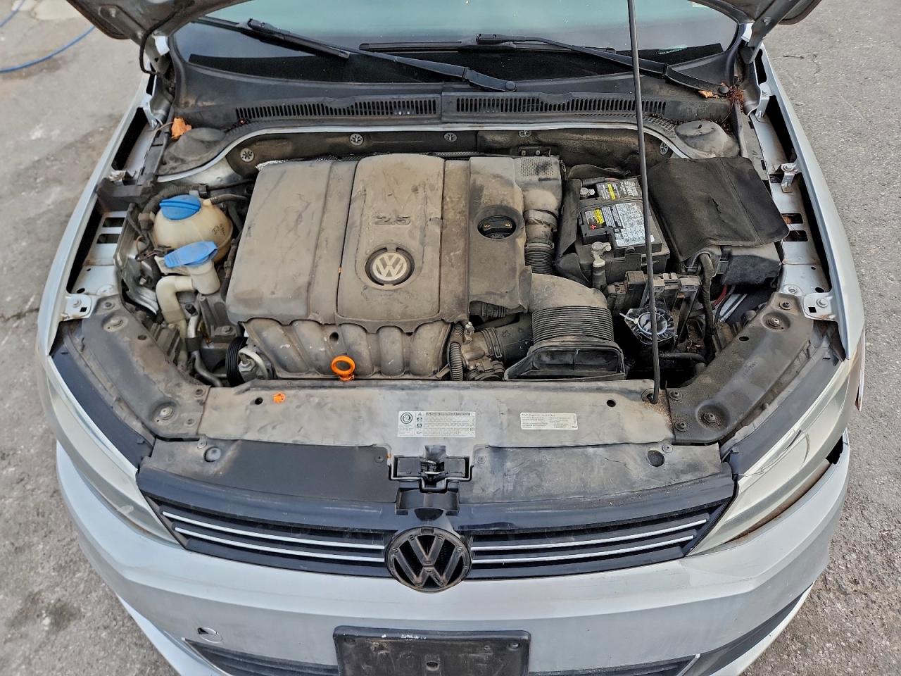 2013 VOLKSWAGEN JETTA SE photo 21