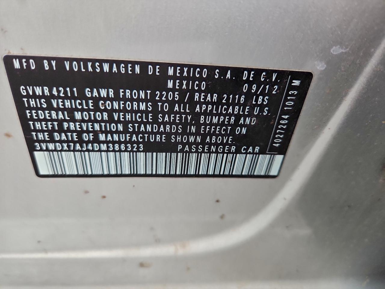 2013 VOLKSWAGEN JETTA SE photo 25