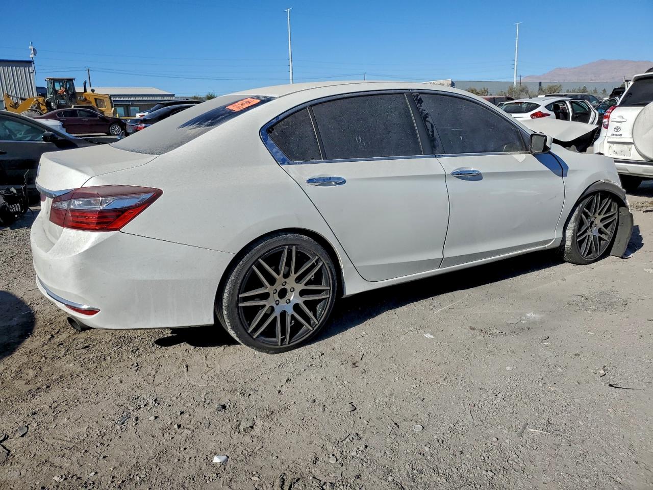 2017 HONDA ACCORD LX photo 3