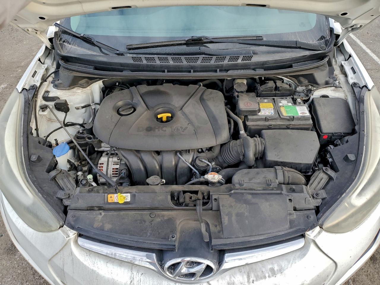 2016 HYUNDAI ELANTRA SE photo 11