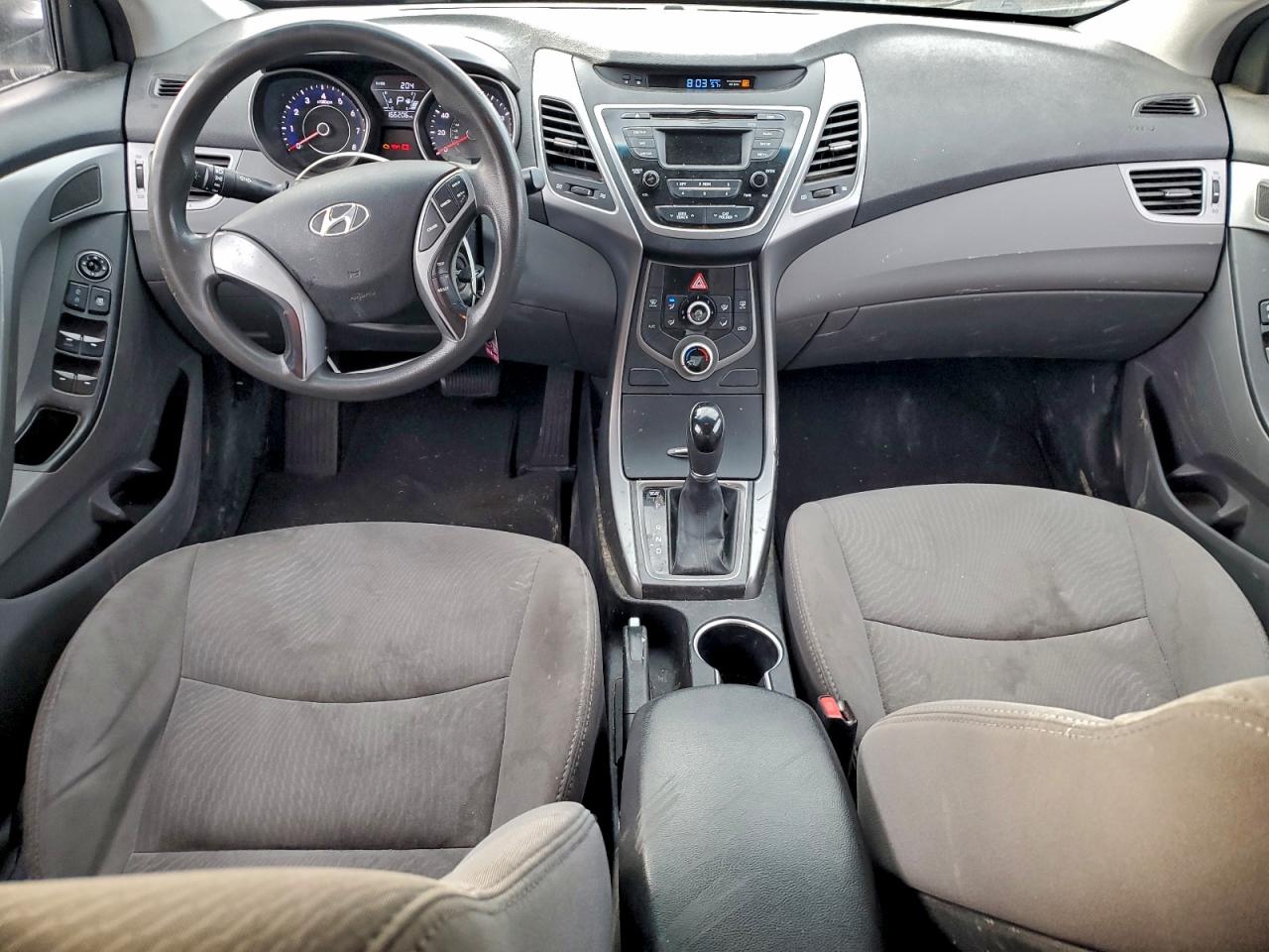 2016 HYUNDAI ELANTRA SE photo 8
