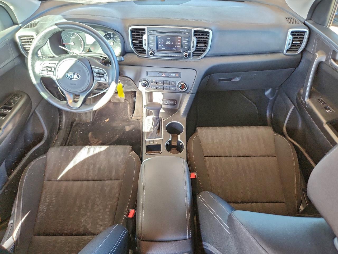 2017 KIA SPORTAGE LX photo 8
