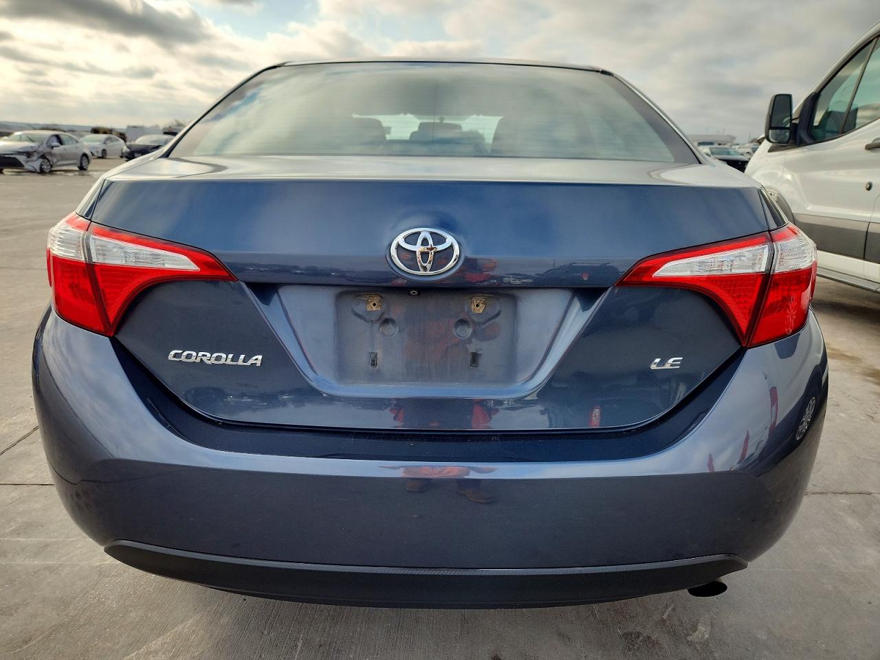 2015 TOYOTA COROLLA L photo 6