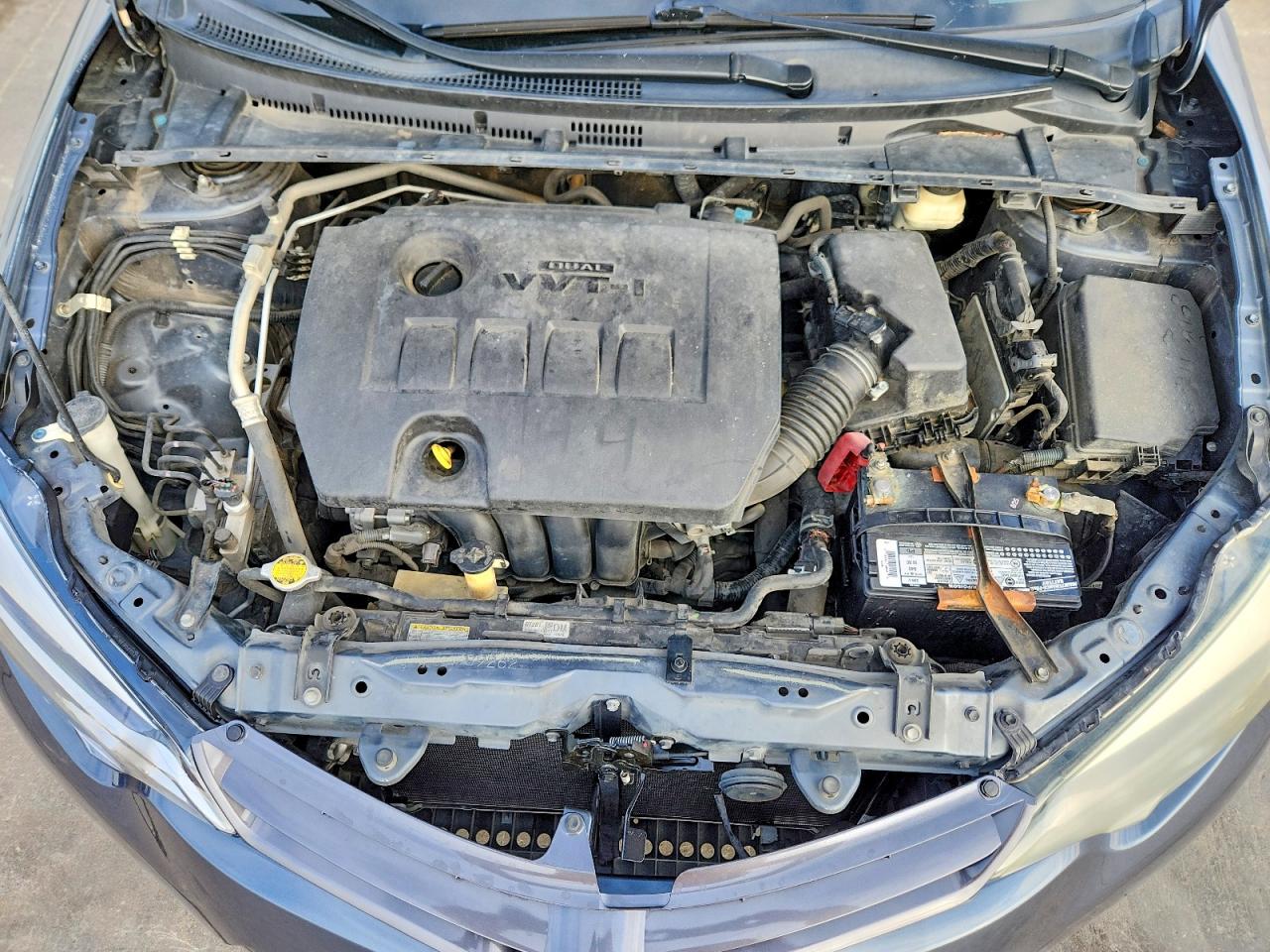 2015 TOYOTA COROLLA L photo 11
