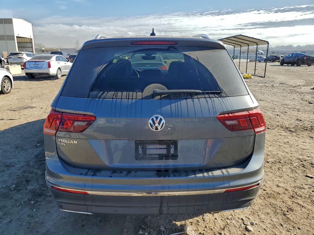 2020 VOLKSWAGEN TIGUAN photo 6
