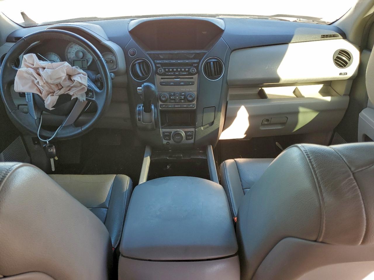2012 HONDA PILOT EXL photo 8