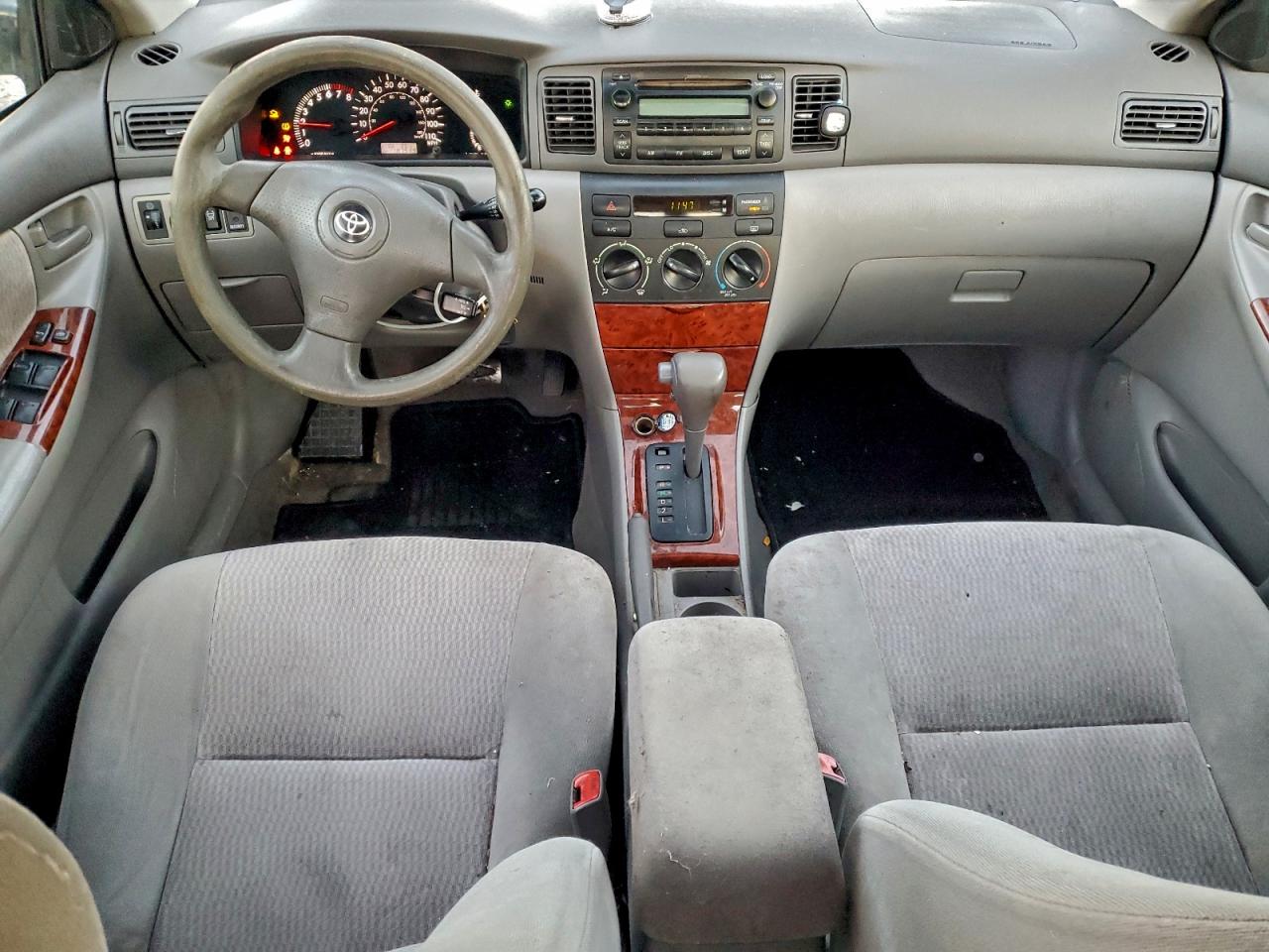 2006 TOYOTA COROLLA CE photo 8