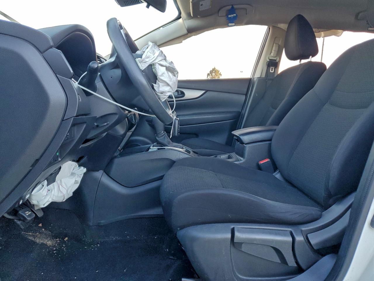 2020 NISSAN ROGUE SPORT S photo 7