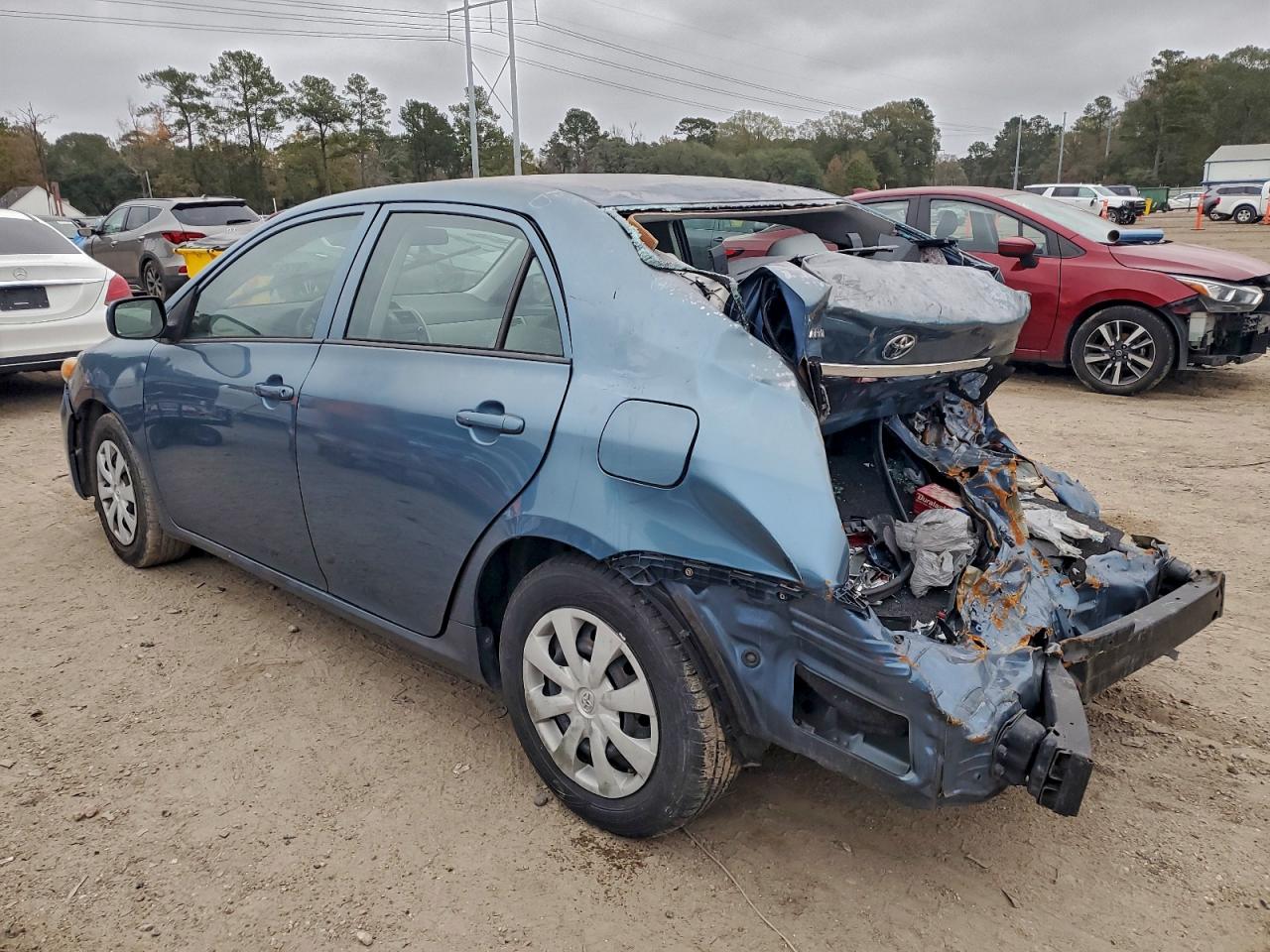 2012 TOYOTA COROLLA BASE photo 2