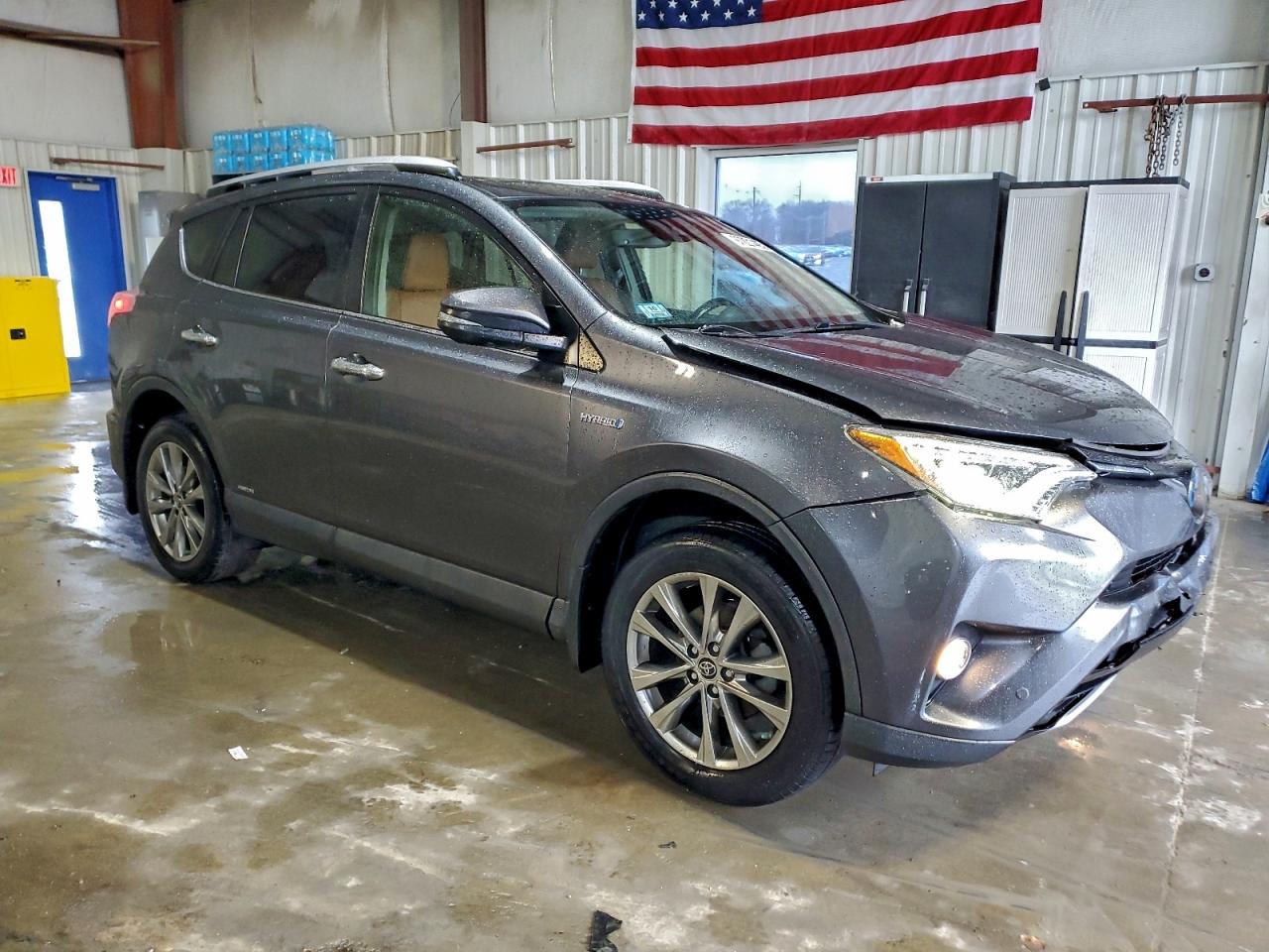 2016 TOYOTA RAV4 HV LIMITED photo 4