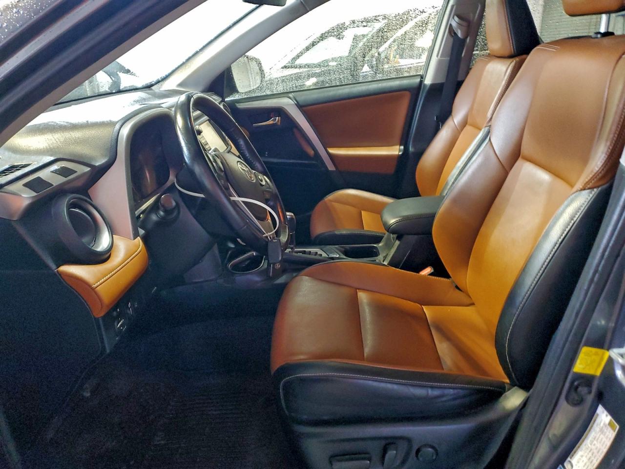 2016 TOYOTA RAV4 HV LIMITED photo 7