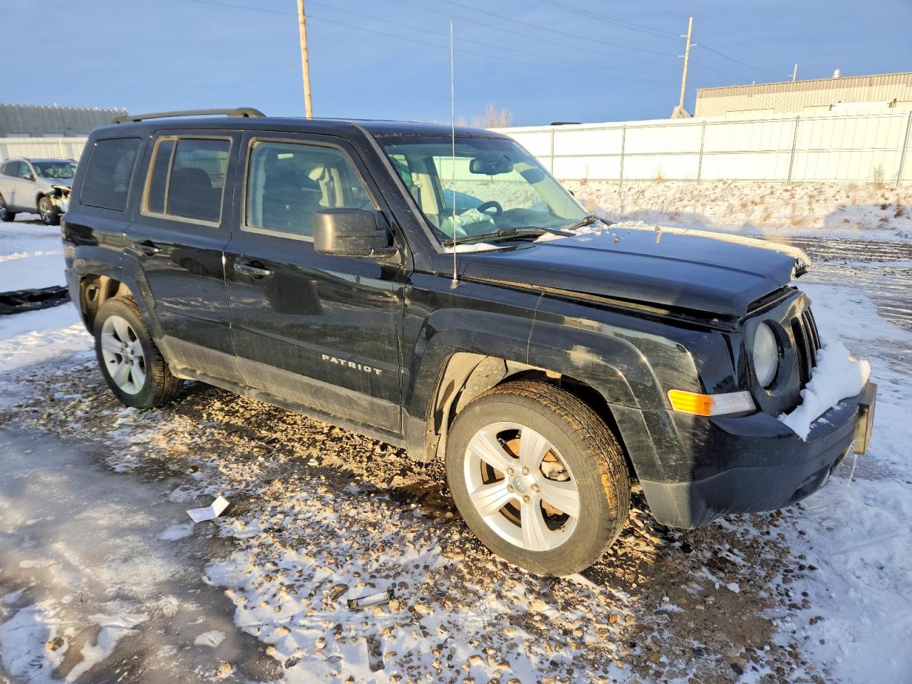 2014 JEEP PATRIOT LATITUDE photo 4