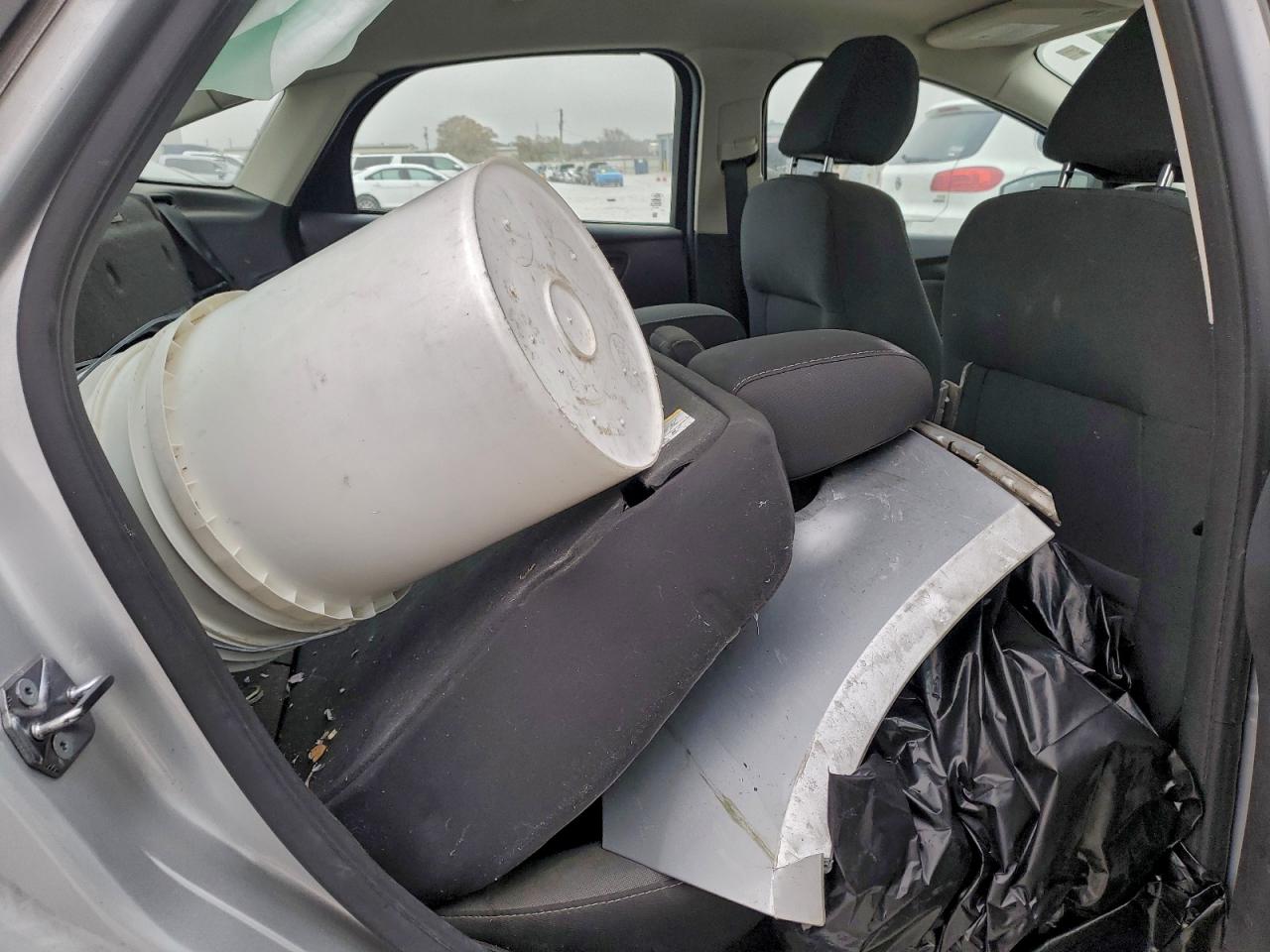 2014 FORD FOCUS SE photo 10