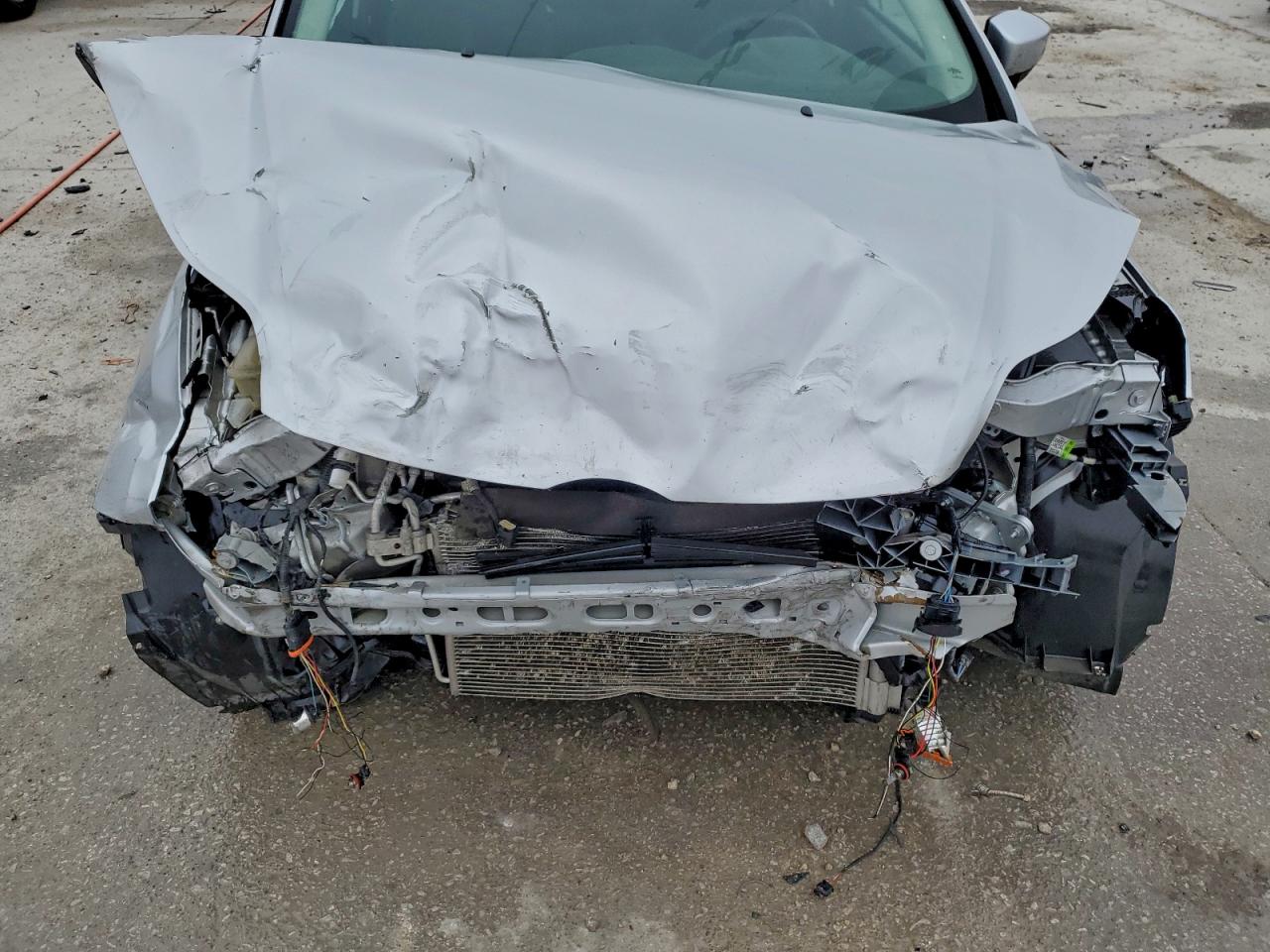 2014 FORD FOCUS SE photo 11
