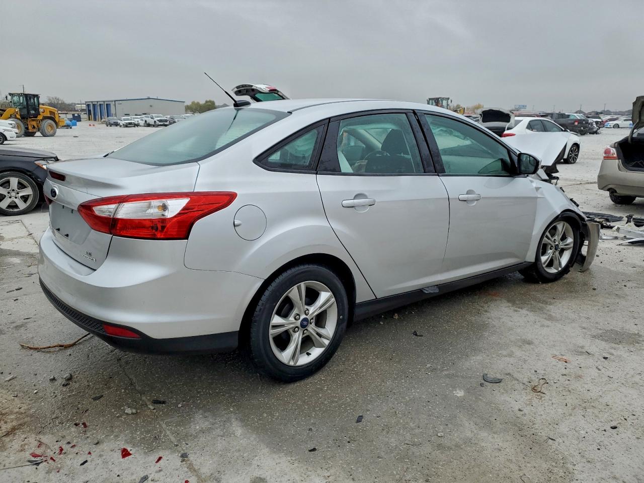 2014 FORD FOCUS SE photo 3