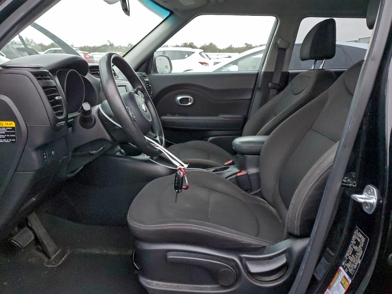 2017 KIA SOUL photo 7