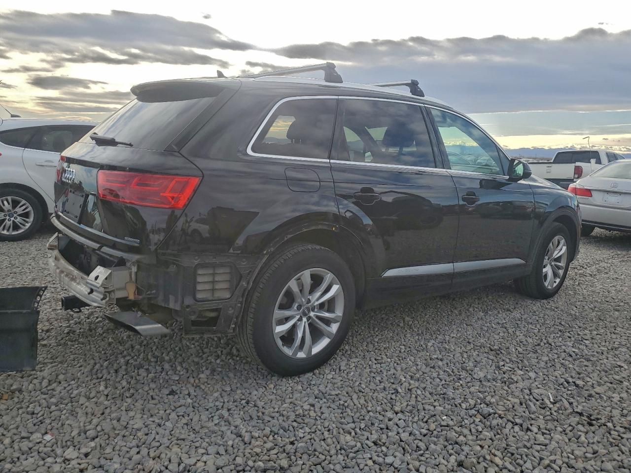 2019 AUDI Q7 PREMIUM photo 3