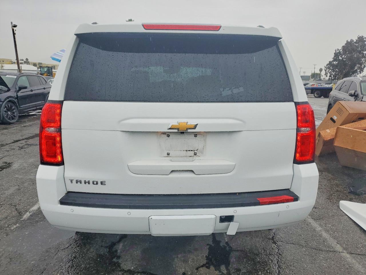 2017 CHEVROLET TAHOE K1500 LT photo 6