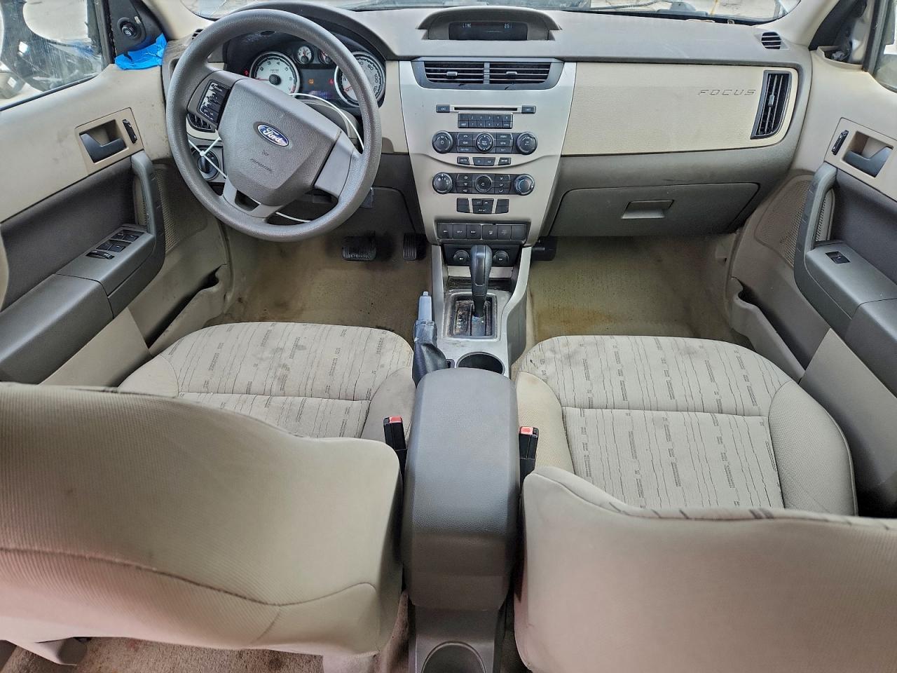 2008 FORD FOCUS SE photo 8