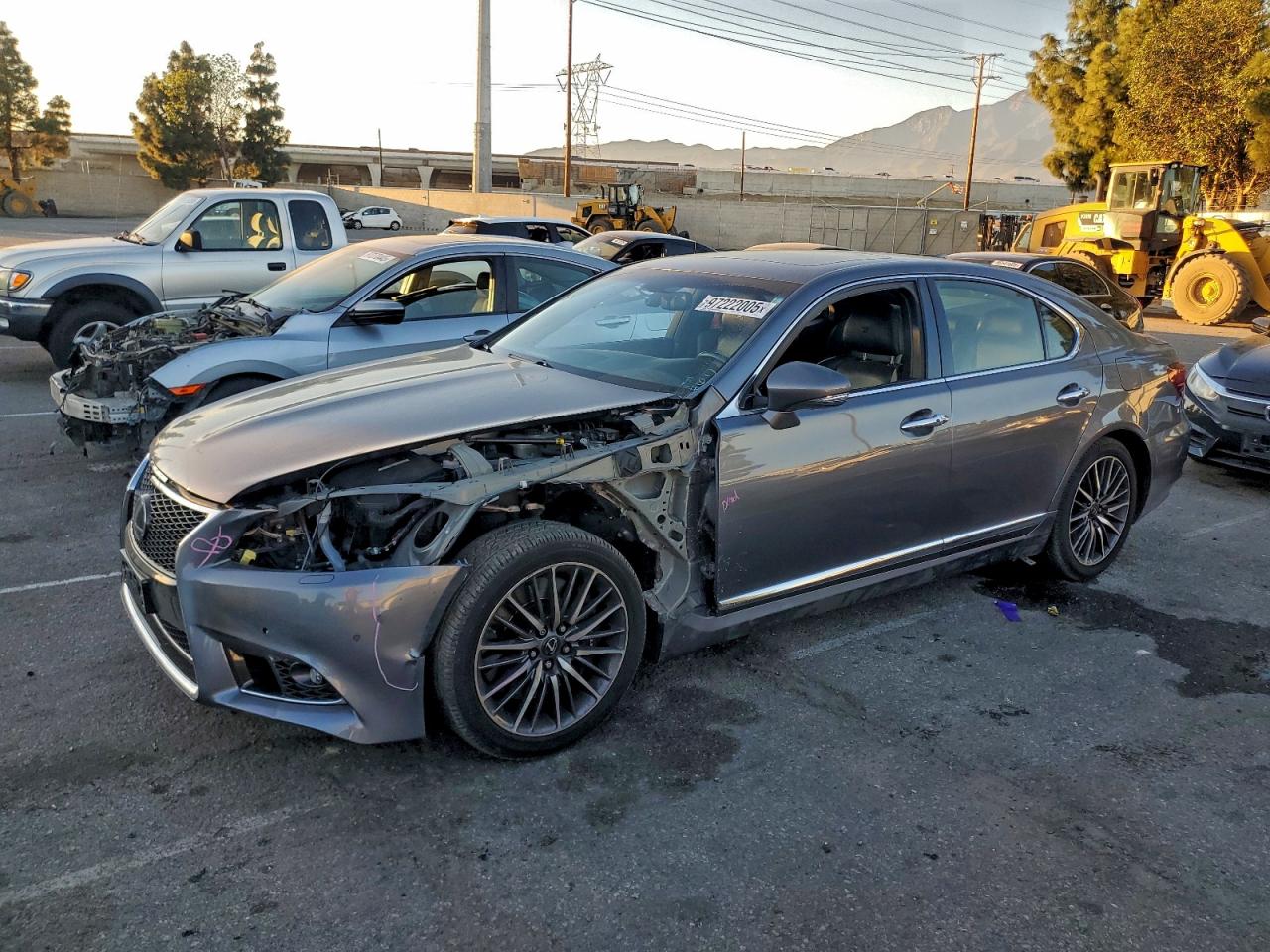 2014 LEXUS LS