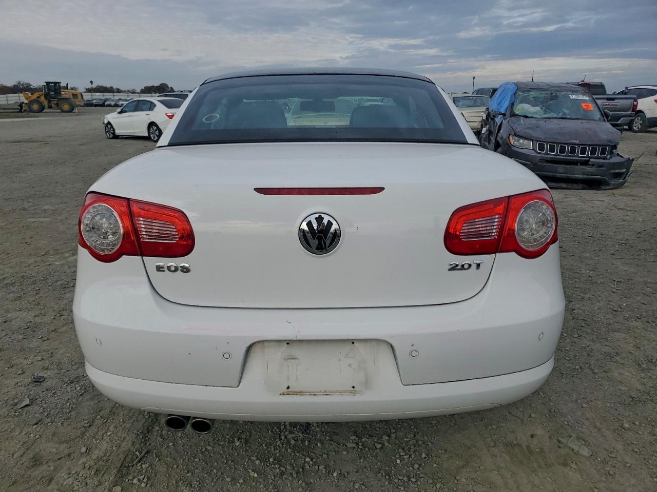 2009 VOLKSWAGEN EOS LUX photo 6