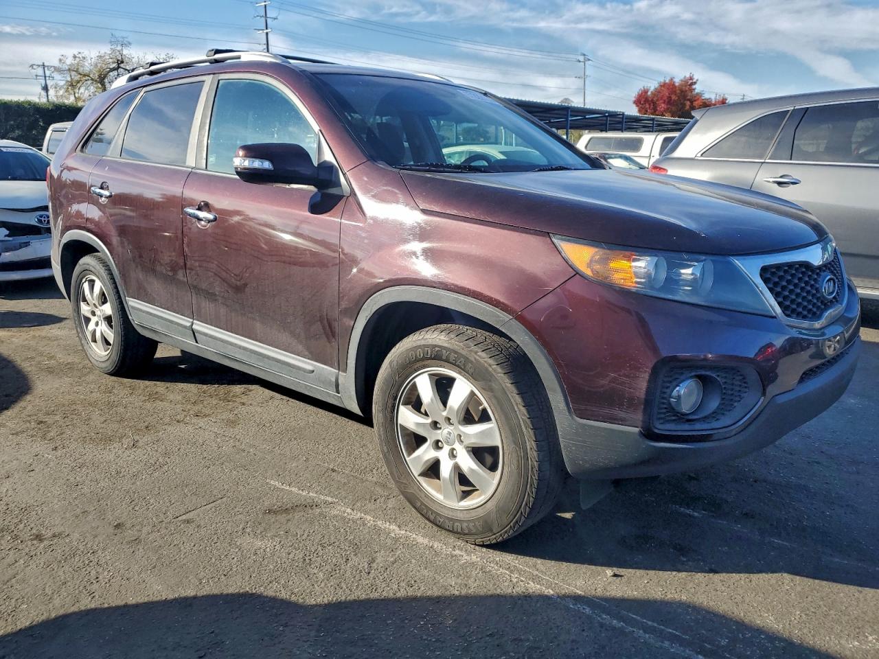 2012 KIA SORENTO BASE photo 4