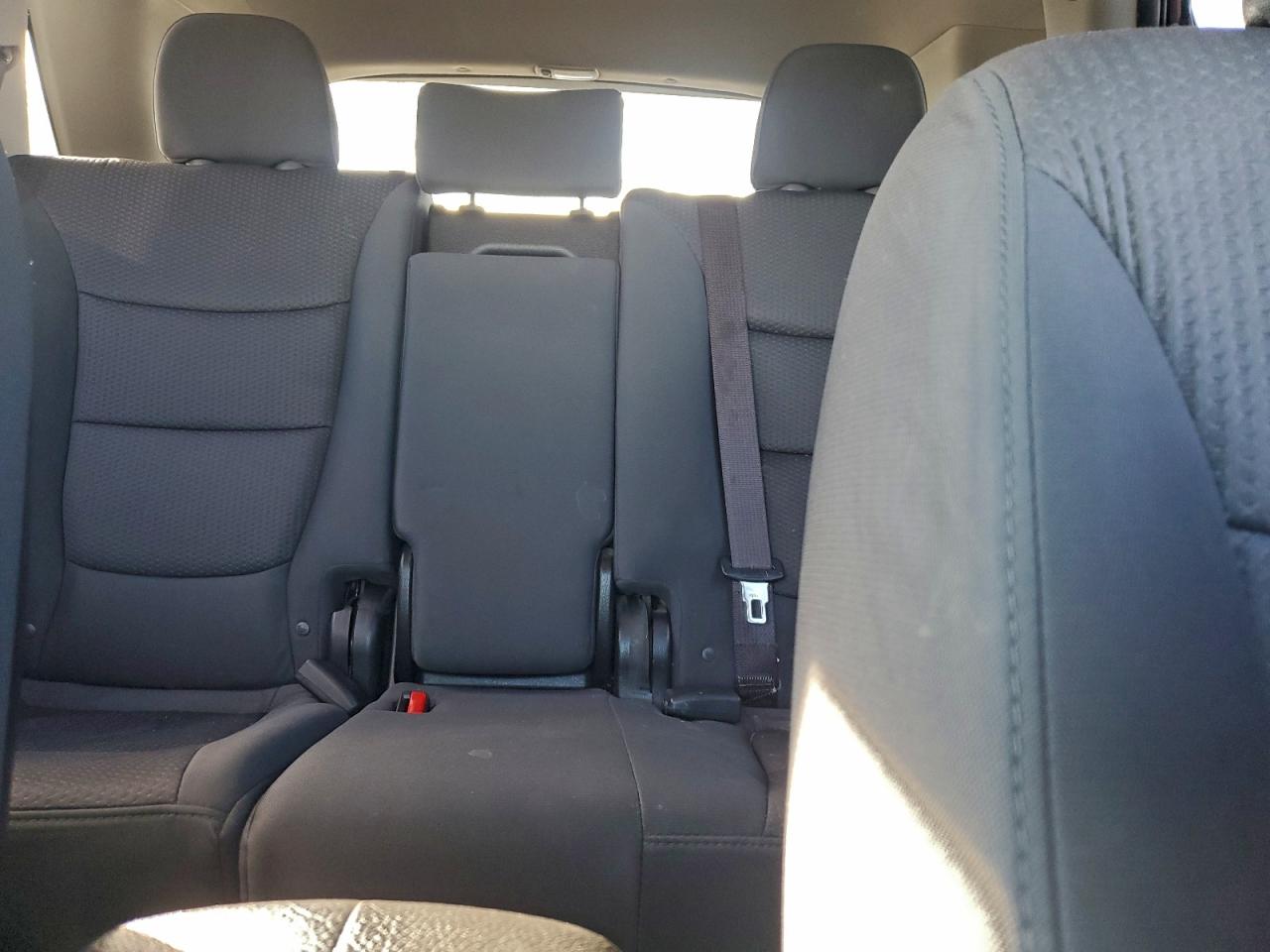 2012 KIA SORENTO BASE photo 10