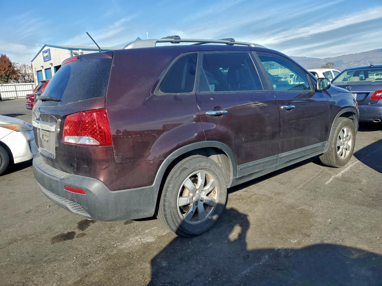 2012 KIA SORENTO BASE photo 3