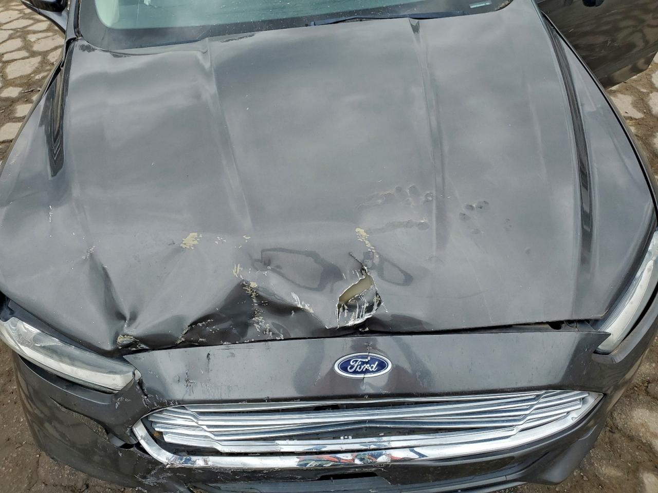 2016 FORD FUSION SE photo 11