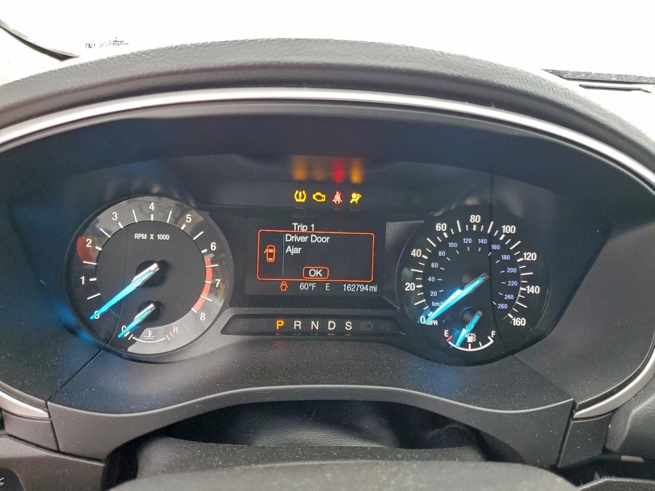 2016 FORD FUSION SE photo 9