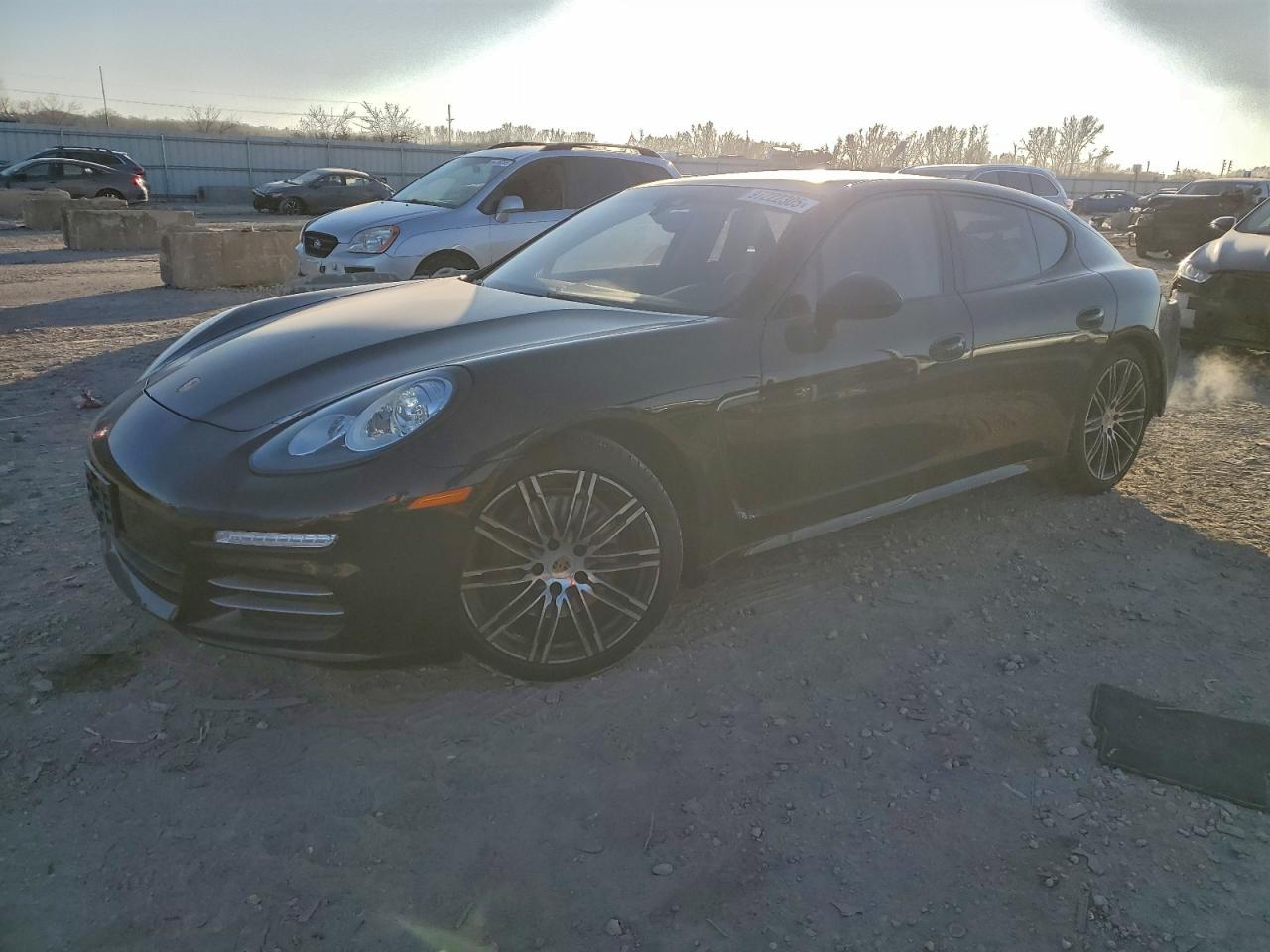 2016 PORSCHE PANAMERA