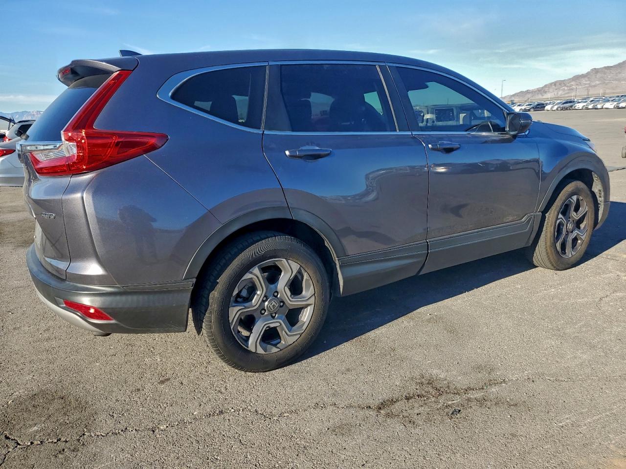 2018 HONDA CR-V EX photo 3