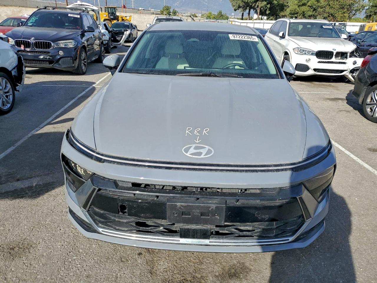 2024 HYUNDAI SONATA HYBRID photo 13