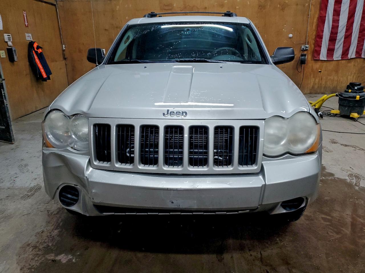 2010 JEEP GRAND CHEROKEE LAREDO photo 13