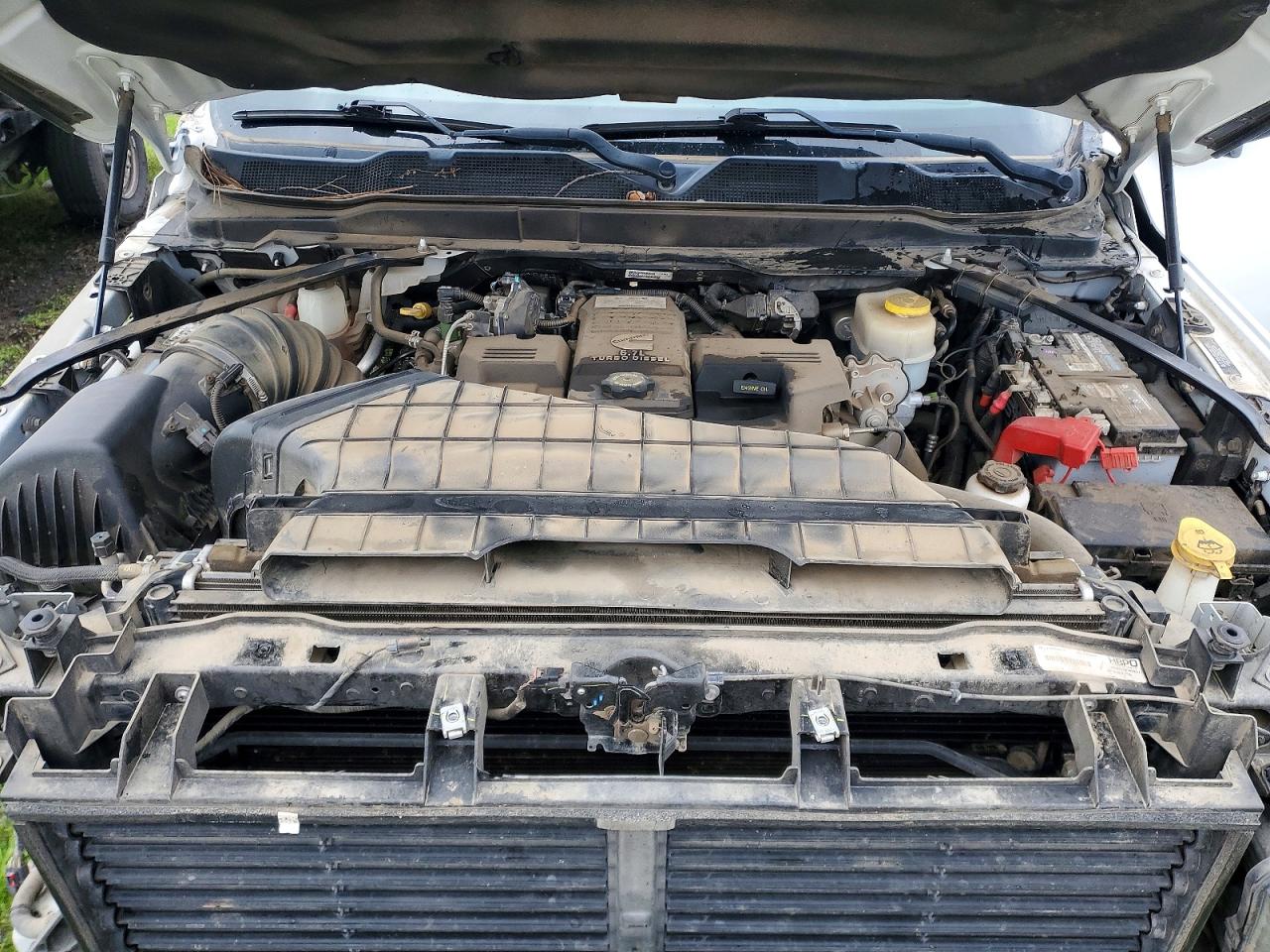 2019 RAM 3500 LARAMIE photo 41