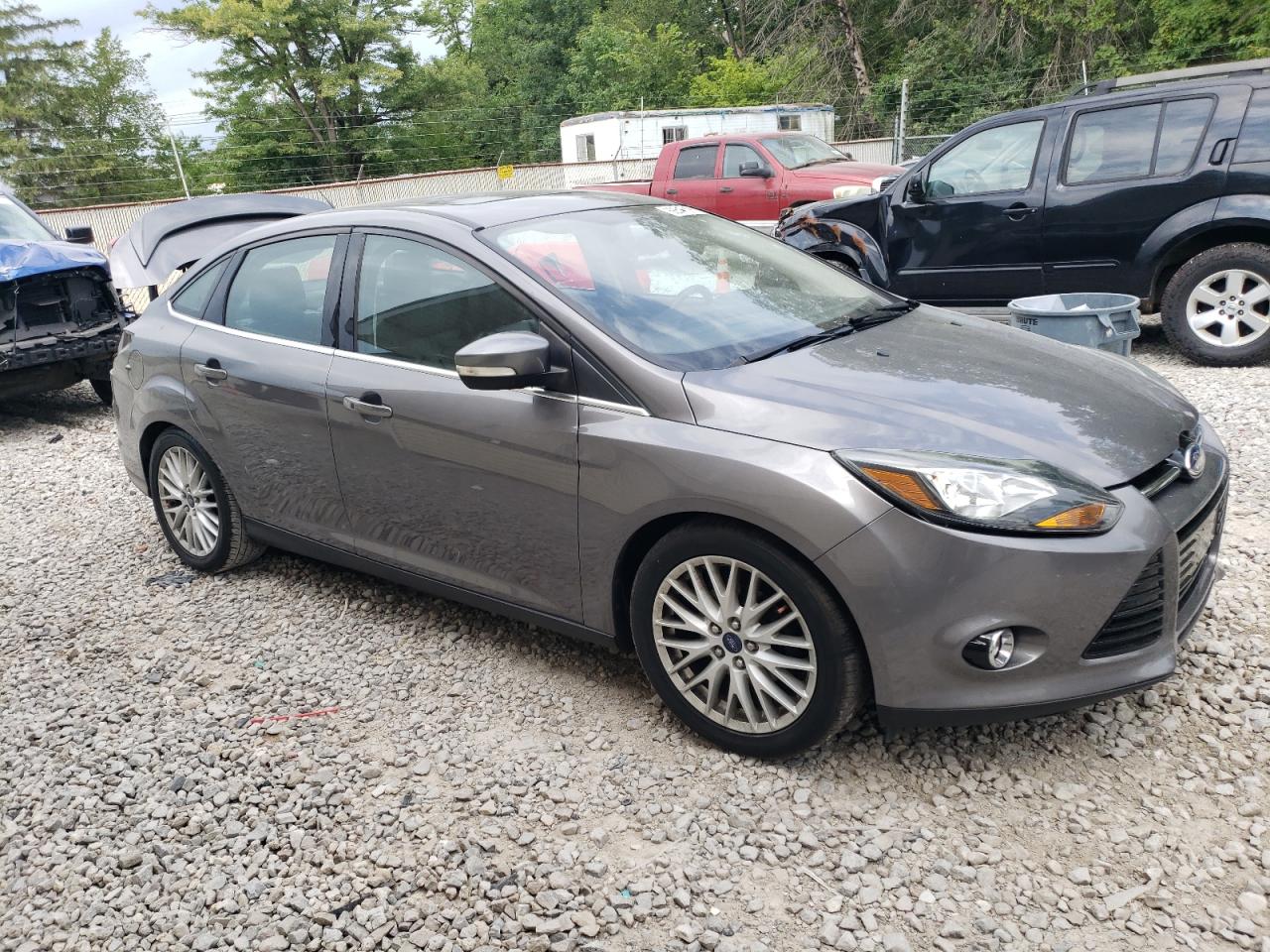 2014 FORD FOCUS TITANIUM photo 4