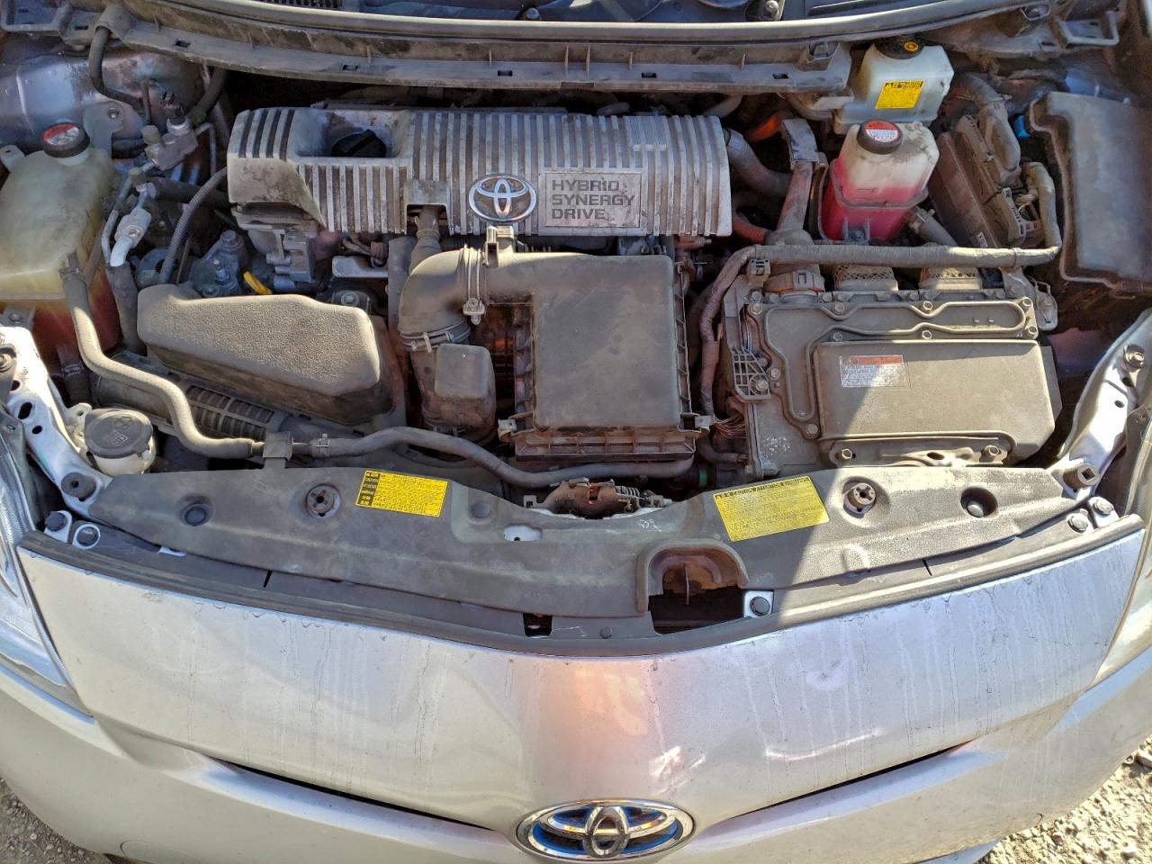2014 TOYOTA PRIUS photo 11