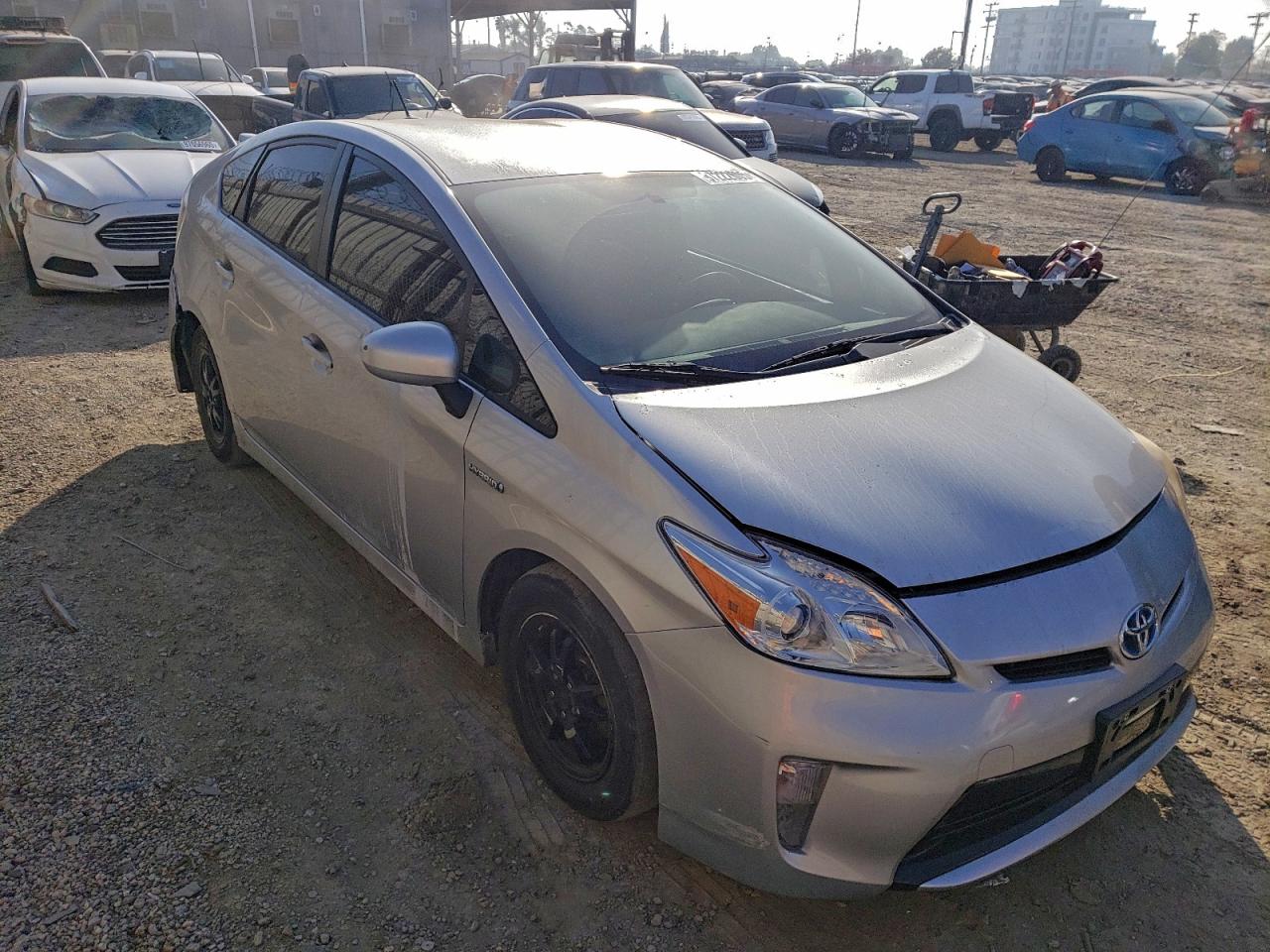 2014 TOYOTA PRIUS photo 4