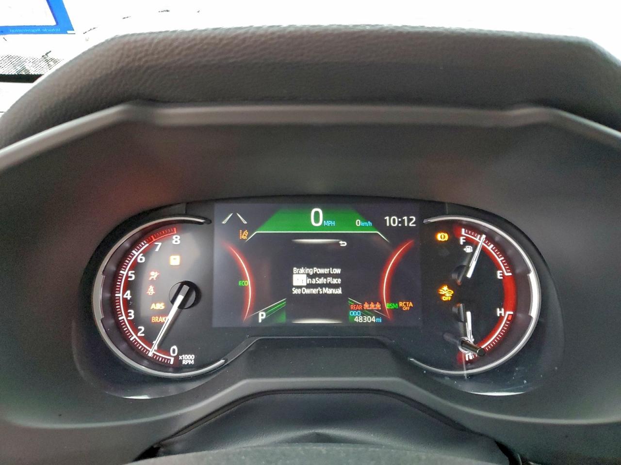 2024 TOYOTA RAV4 XLE photo 25