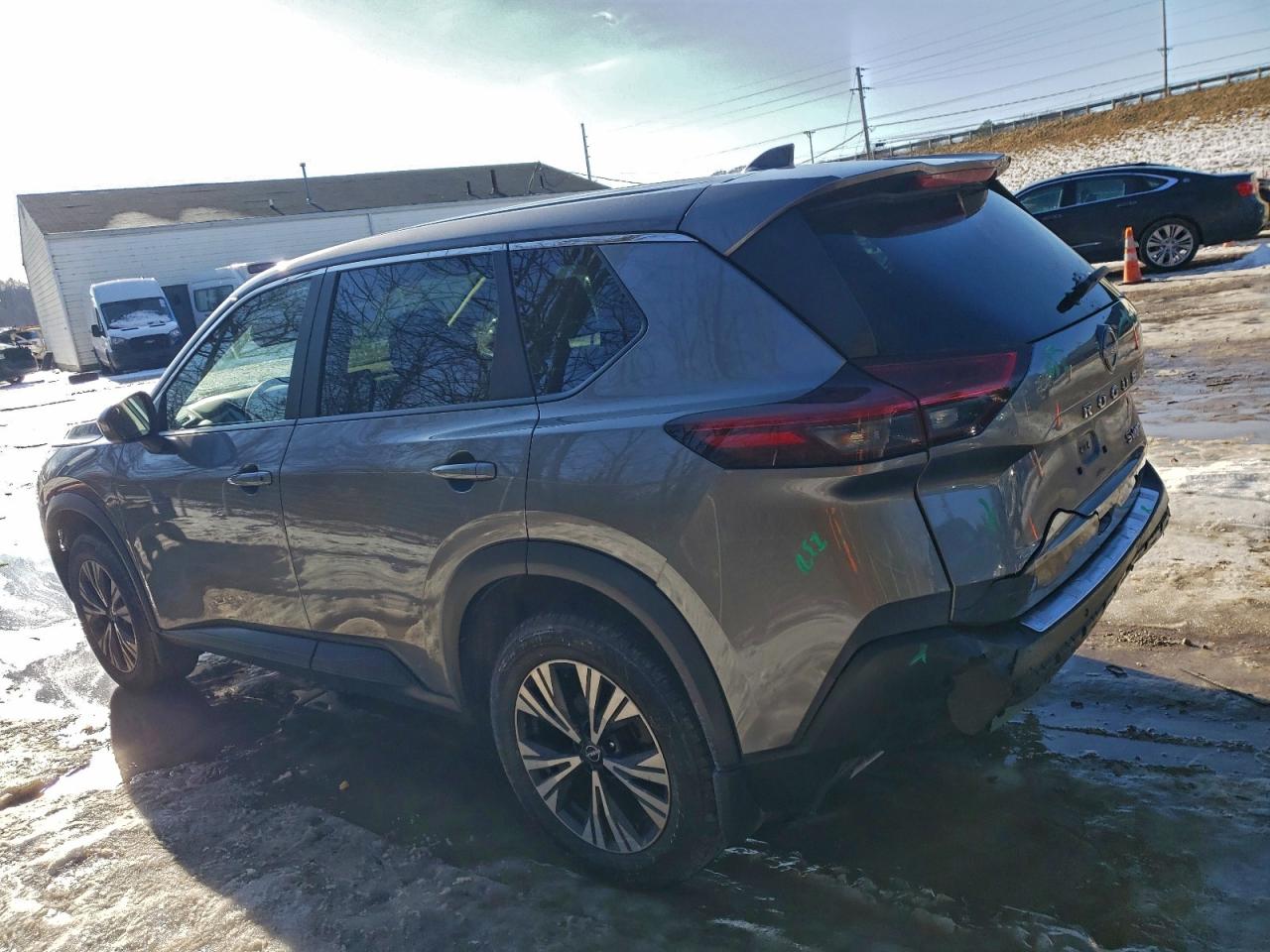 2023 NISSAN ROGUE SV photo 2