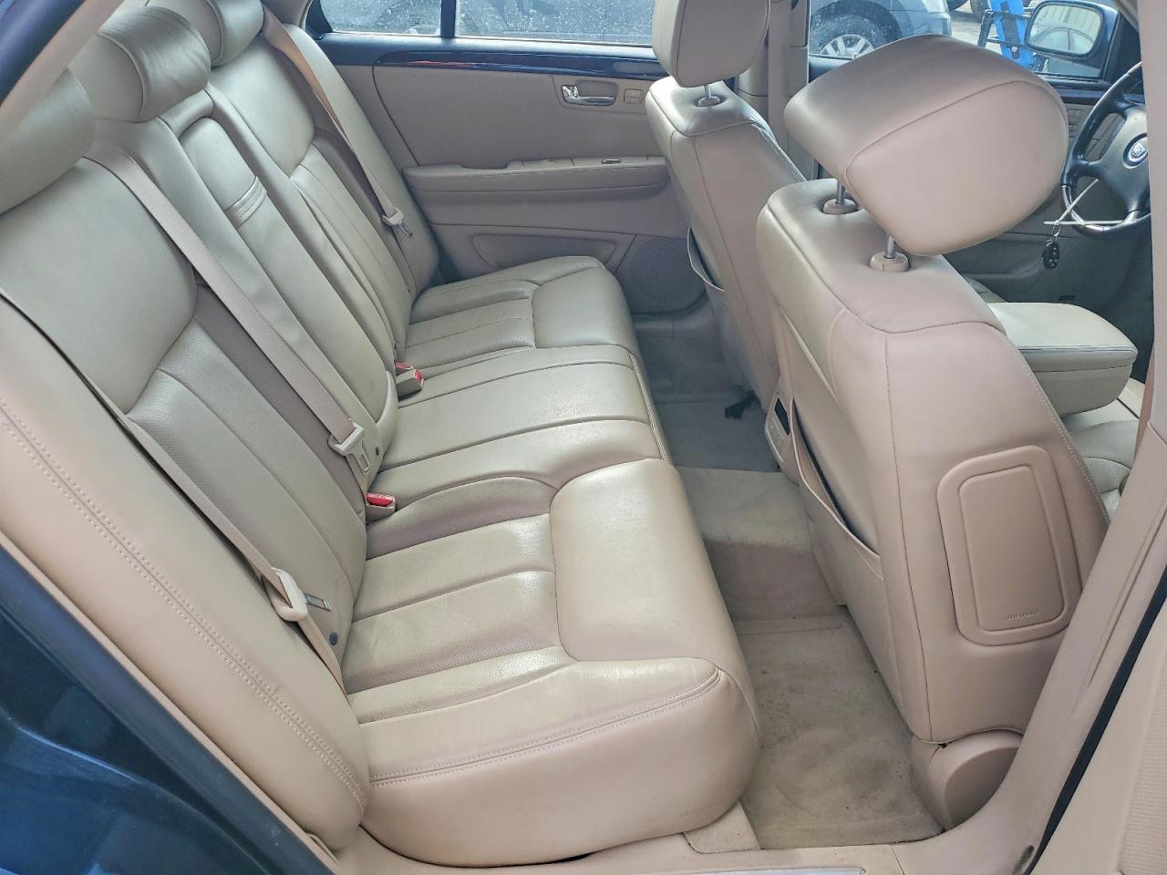 2007 CADILLAC DTS photo 10