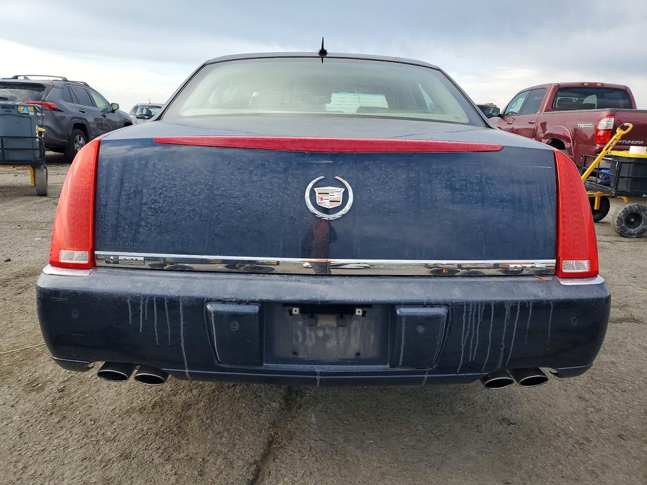 2007 CADILLAC DTS photo 6