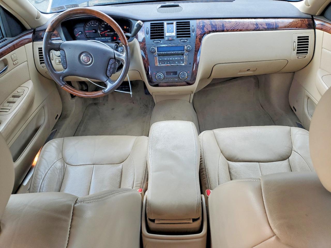 2007 CADILLAC DTS photo 8