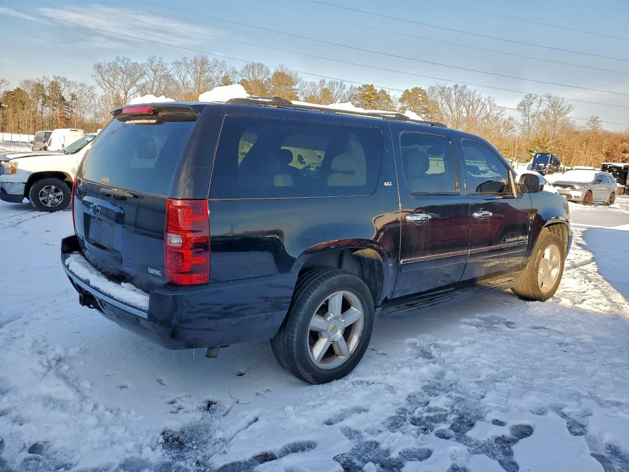2009 CHEVROLET SUBURBAN K1500 LTZ photo 7